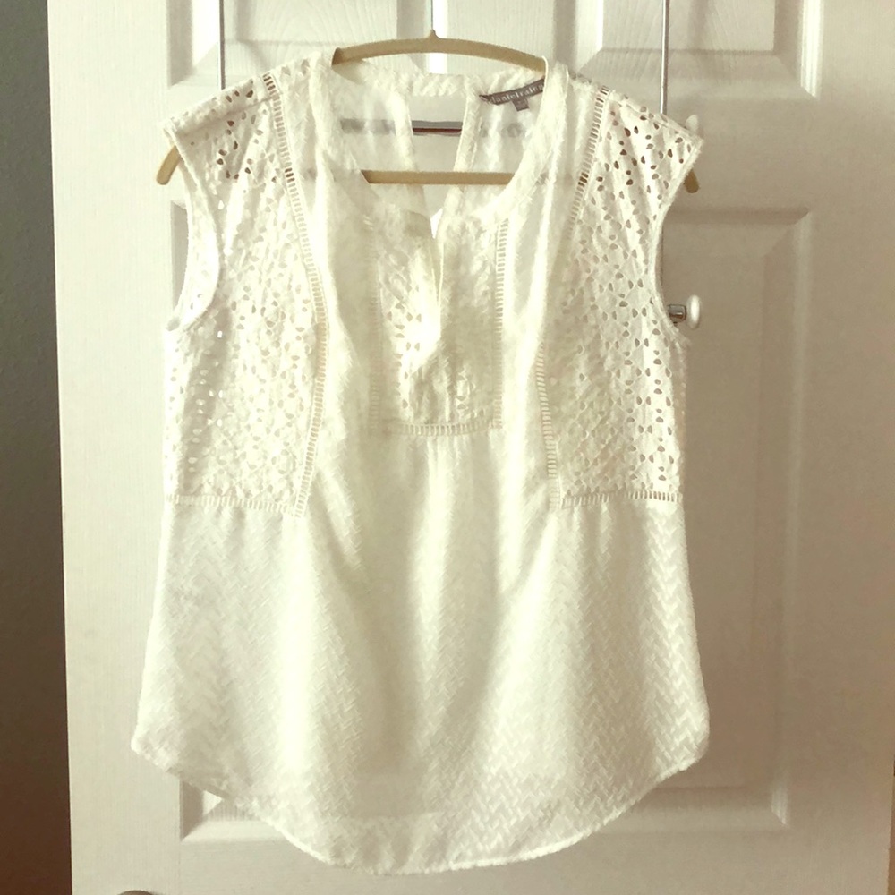 Stitch Fix cream eyelet sleeveless top with cami